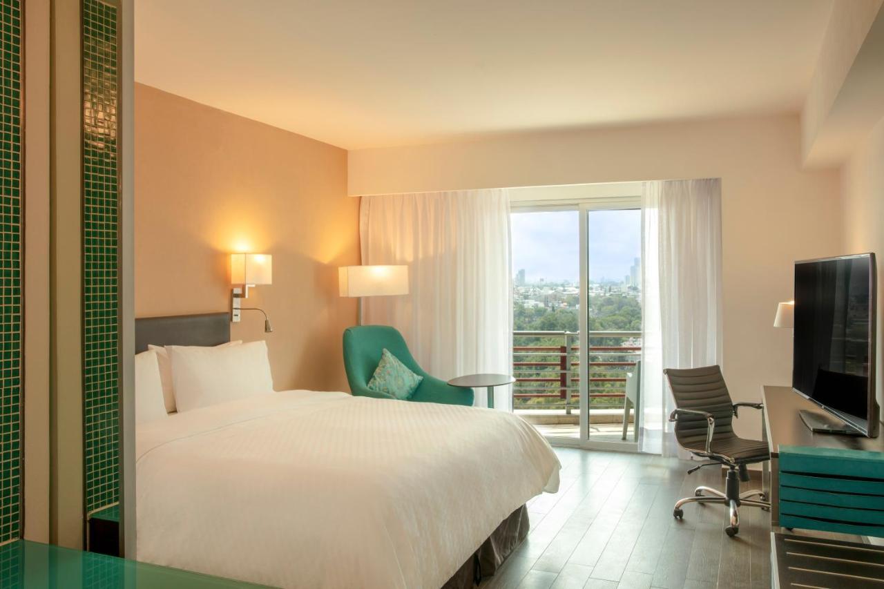 Fiesta Inn Puebla Las Animas Екстер'єр фото
